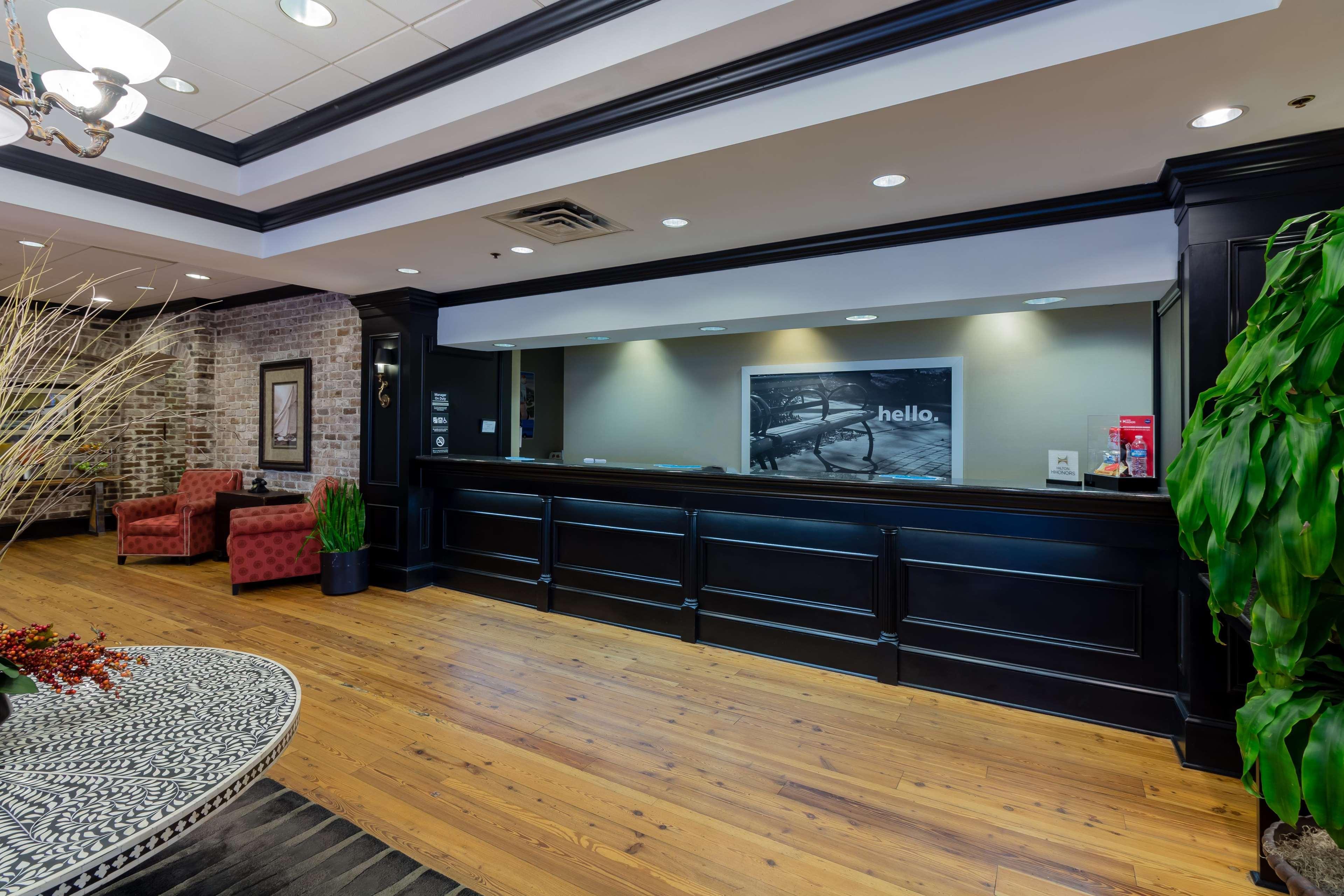 Hampton Inn Savannah Historic District Exterior foto